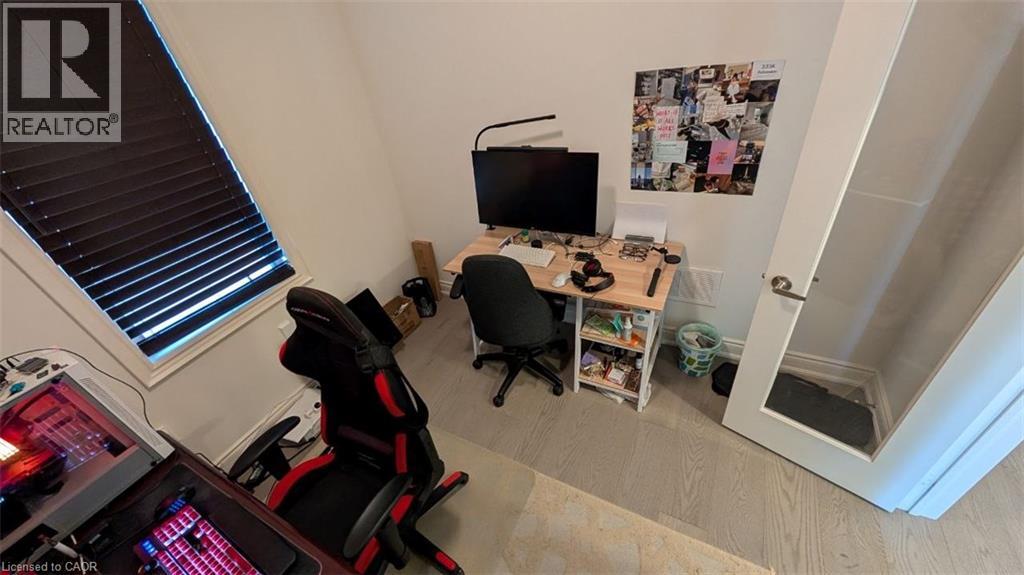 20 ZIMMERMAN Gardens