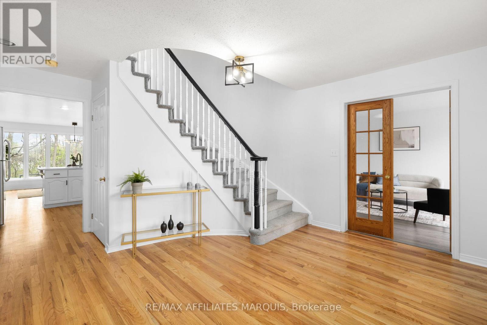 15 DAVIS DRIVE