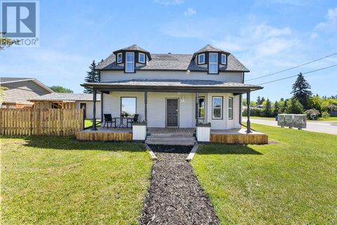 5513 49 Avenue Olds AB T4H1G5