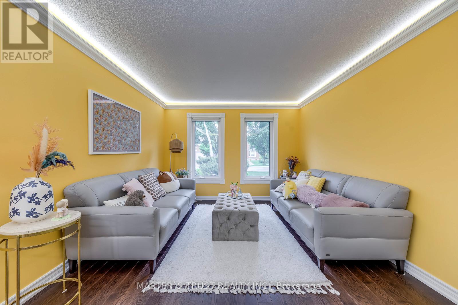 5428 EDENCROFT CRESCENT