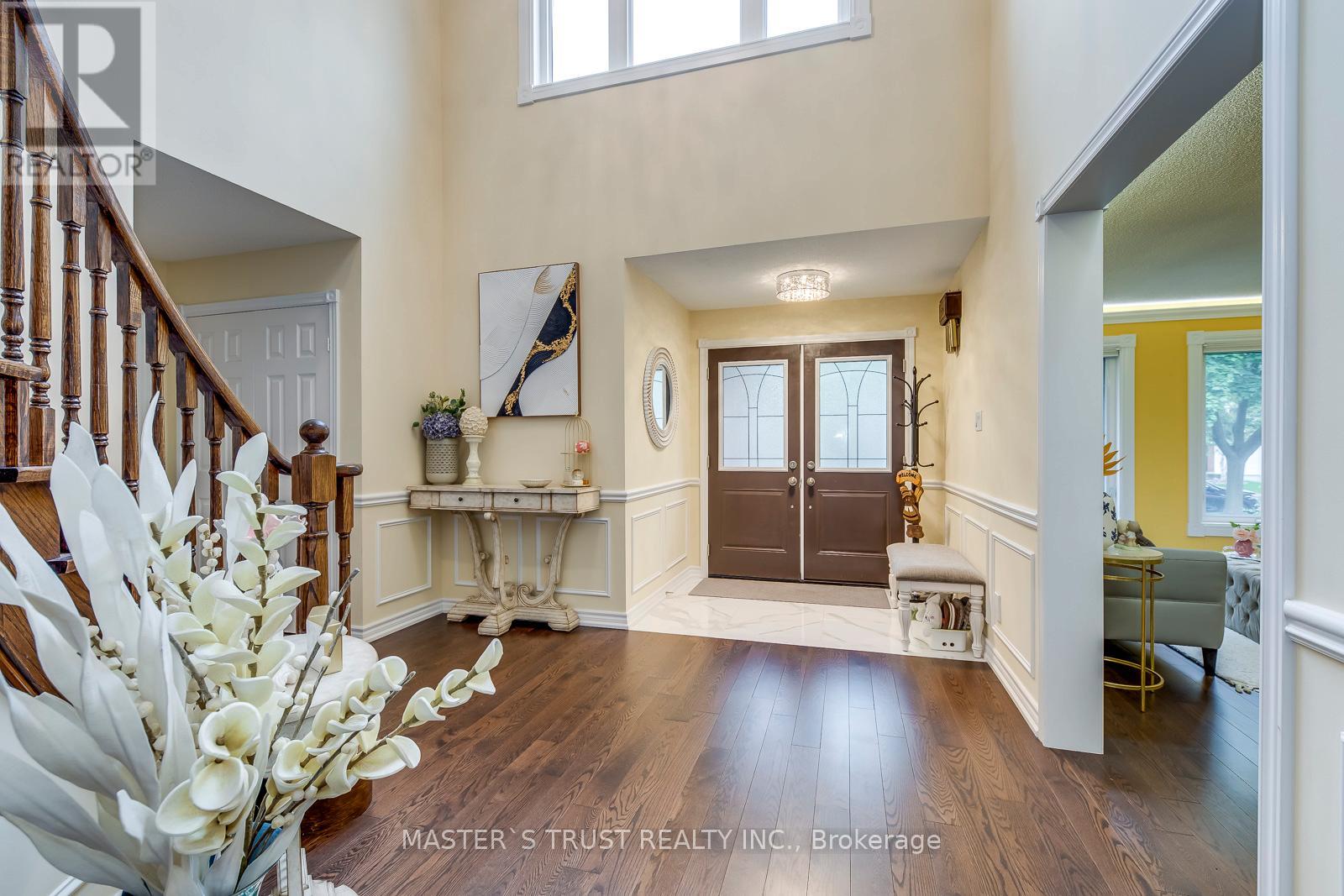 5428 EDENCROFT CRESCENT