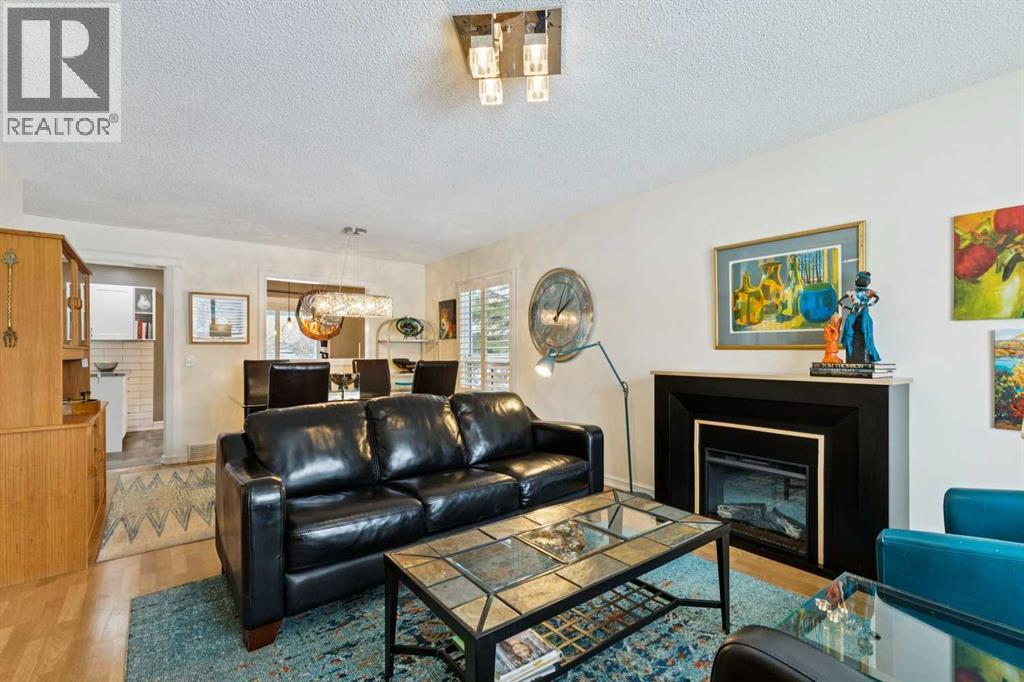 48 Deer Ridge Close SE