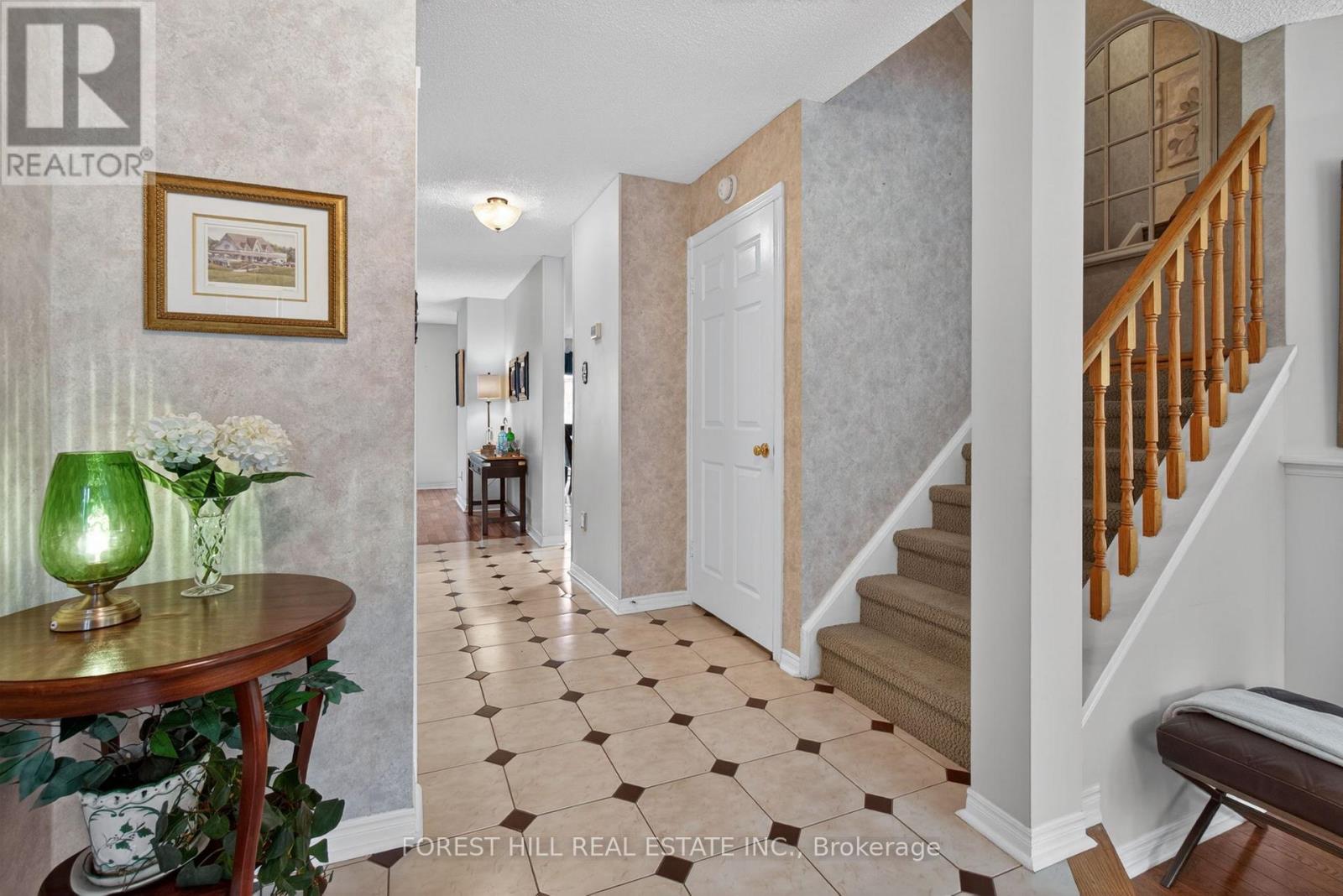 30 - 4635 REGENTS TERRACE