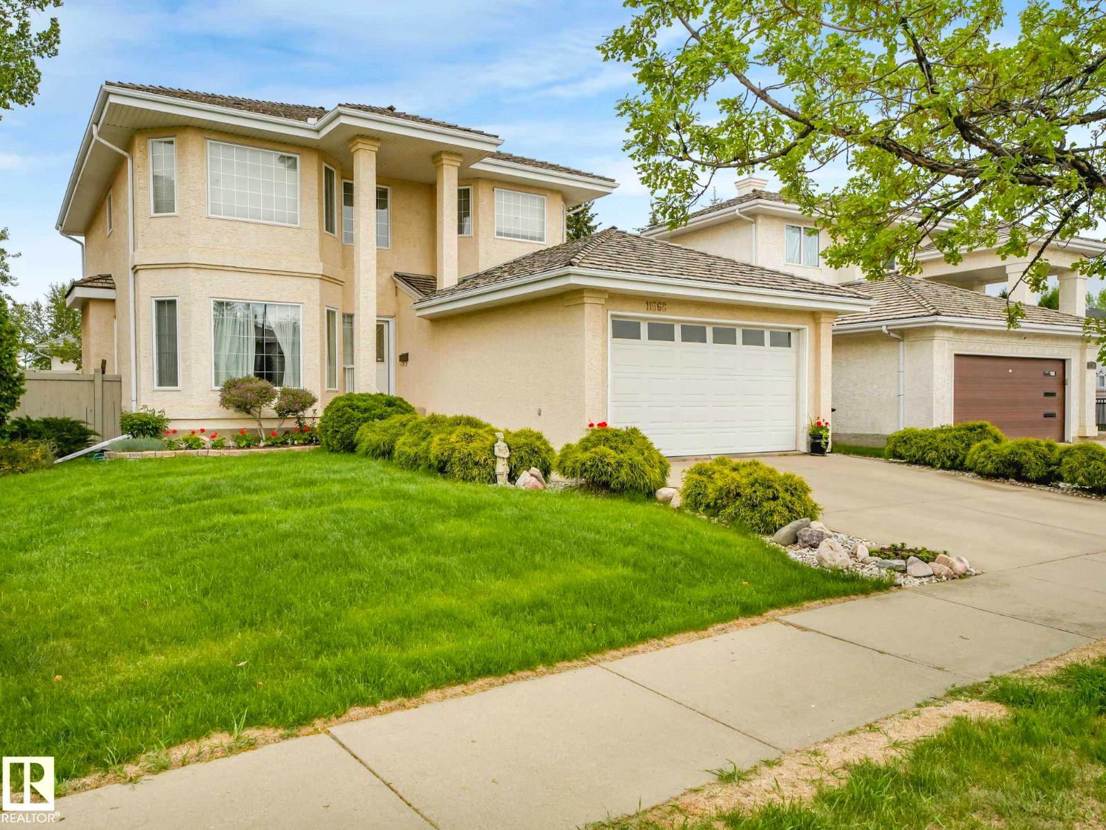 11568 15 AV NW