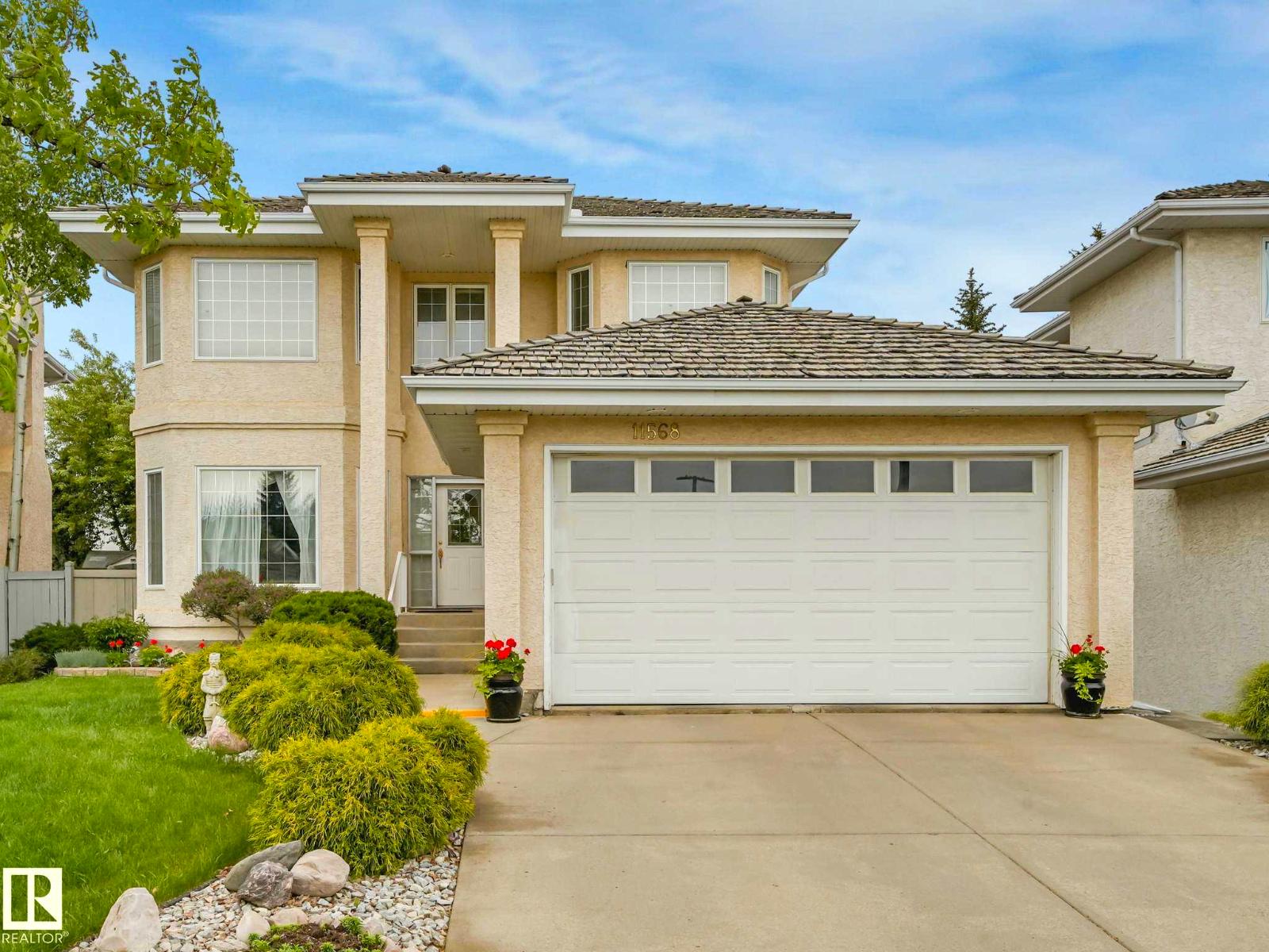 11568 15 AV NW