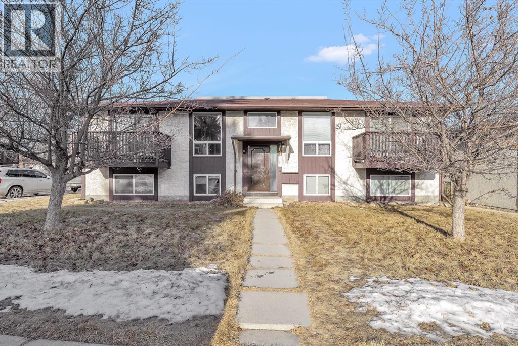 4, 104 Sabrina Way SW