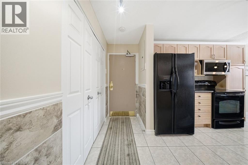 616 GREY Street Unit# 16