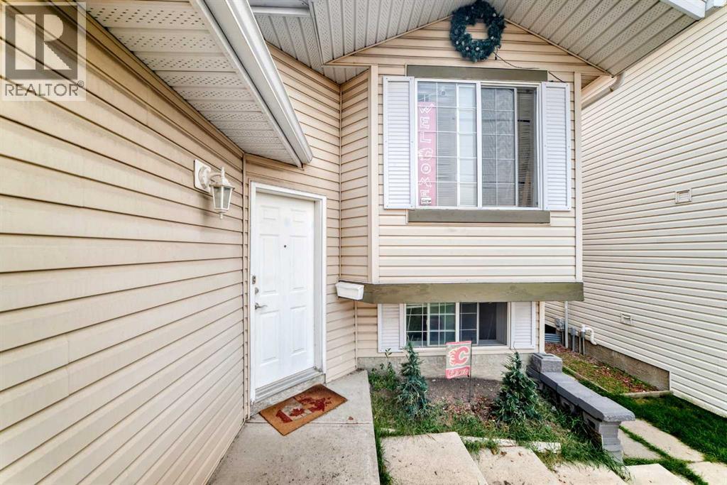 111 Arbour Stone Crescent NW
