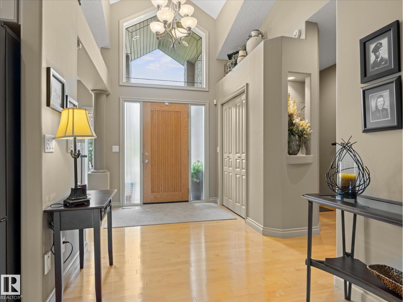 12 LAFLEUR DR