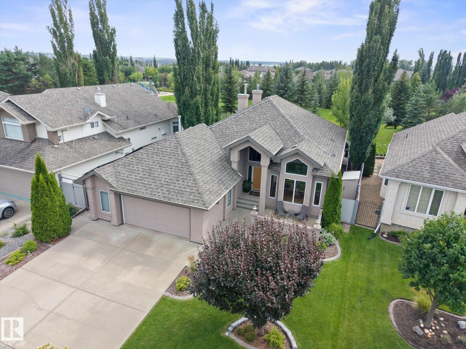 12 LAFLEUR DR