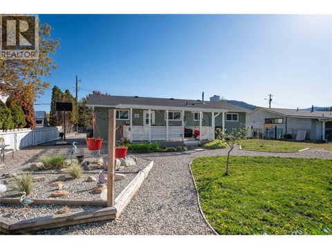 12240 SAUNDERS Crescent Summerland BC V0H1Z0