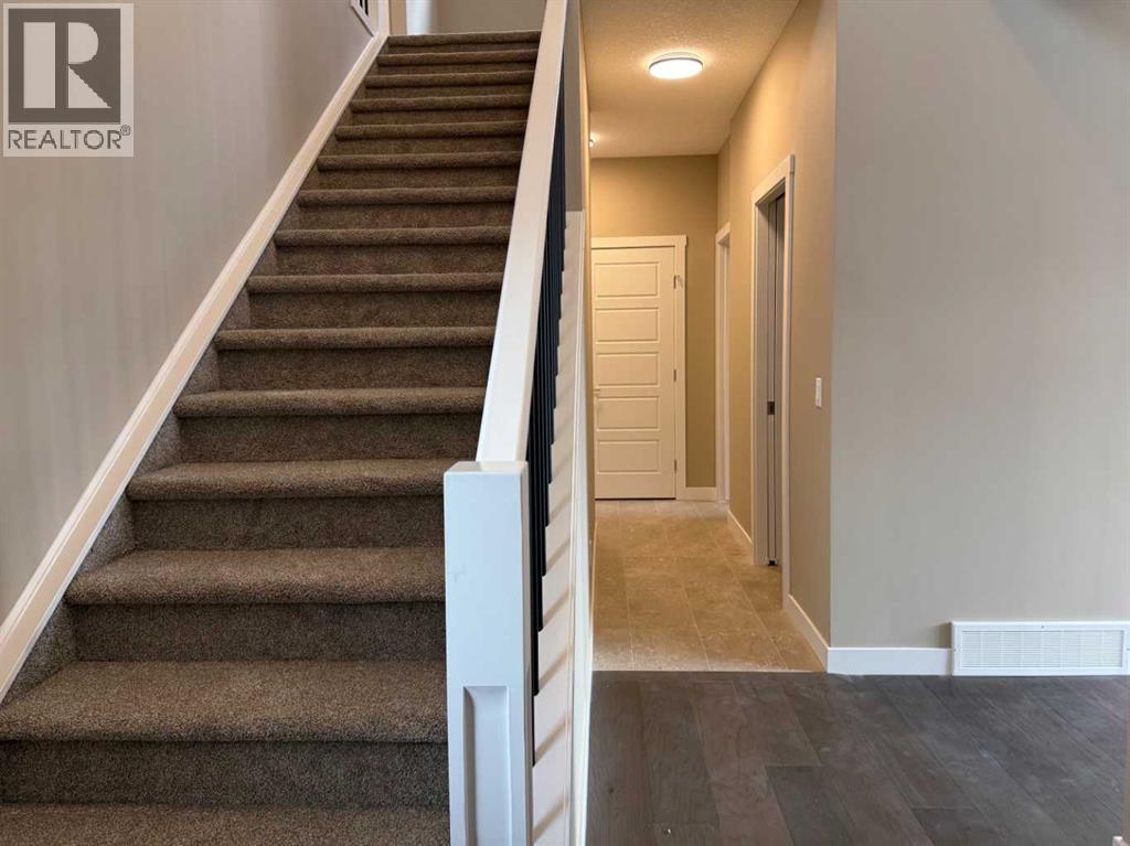 115 Sundown Crescent