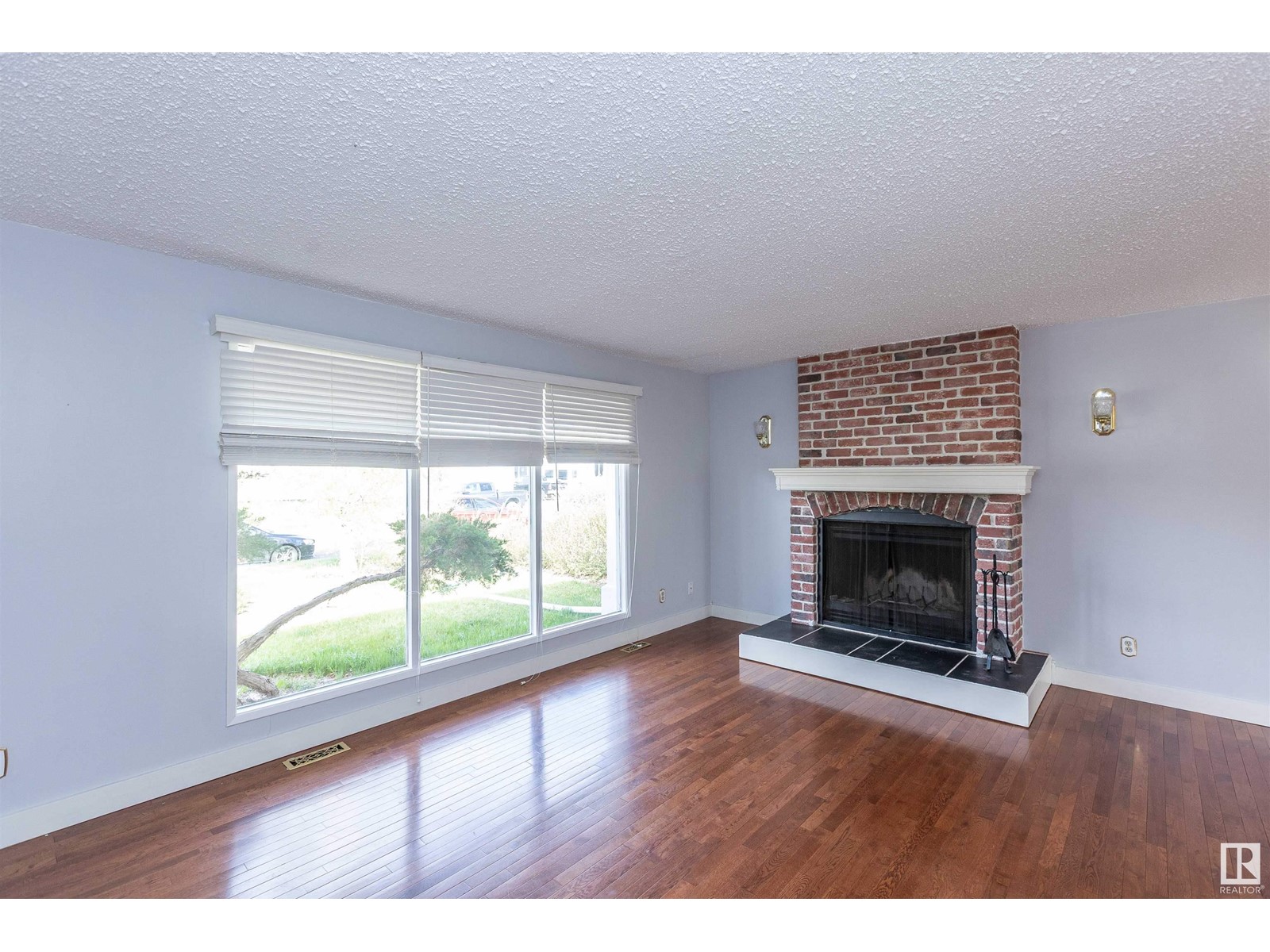4703 48 ST