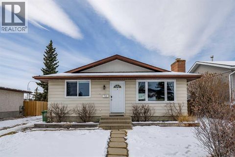 94 Glendale Way Cochrane AB T4C1H8