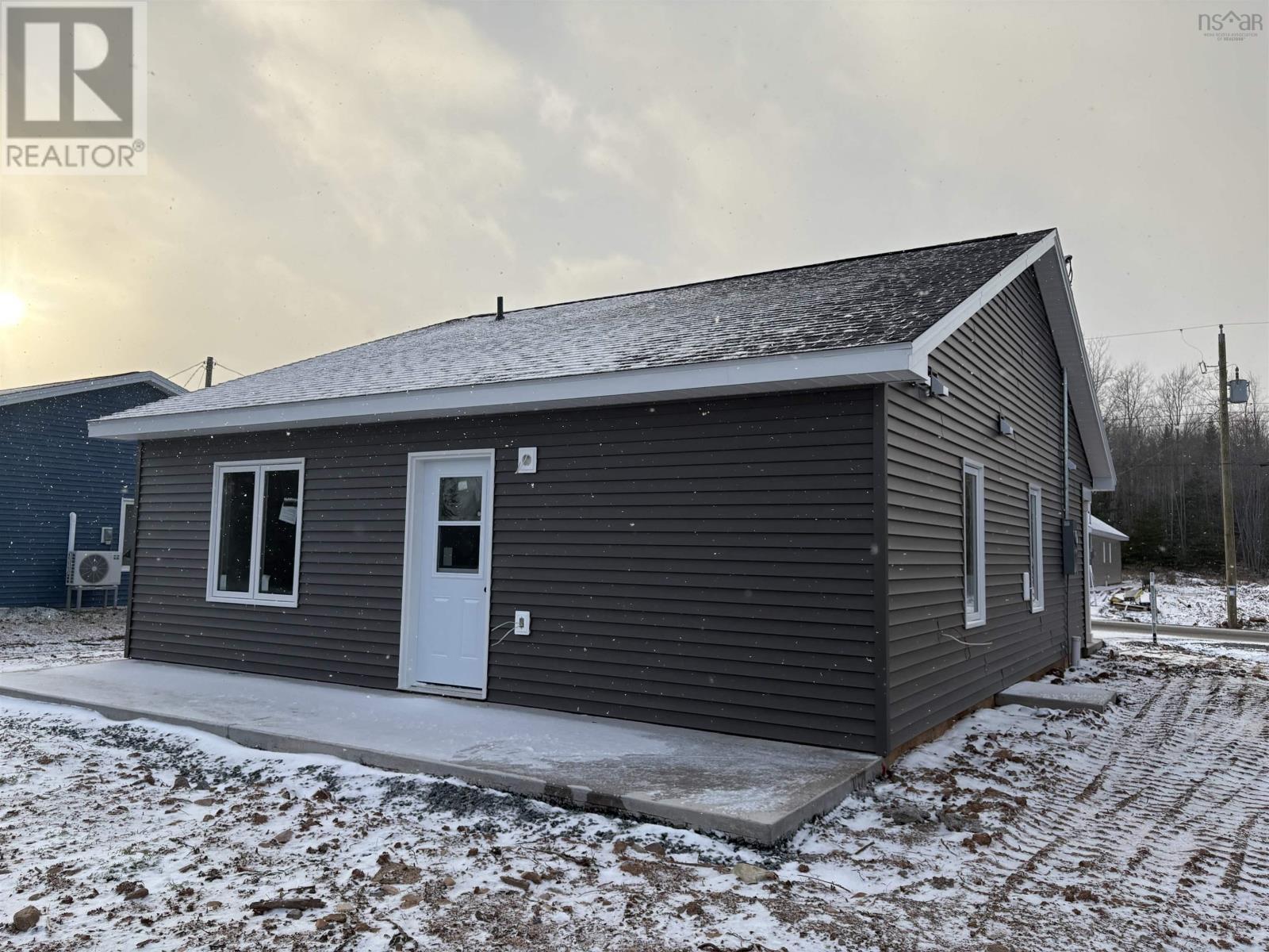 43 Amelia Ave Avenue