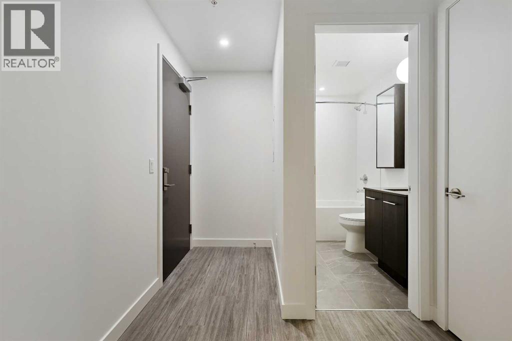 810, 730 2 Avenue SW