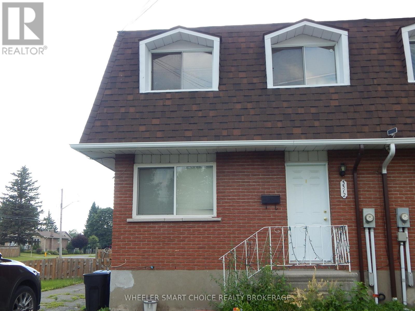 Photo 1 of 28 — 3312 CADEB AVENUE, Cornwall, ON K6K1L8