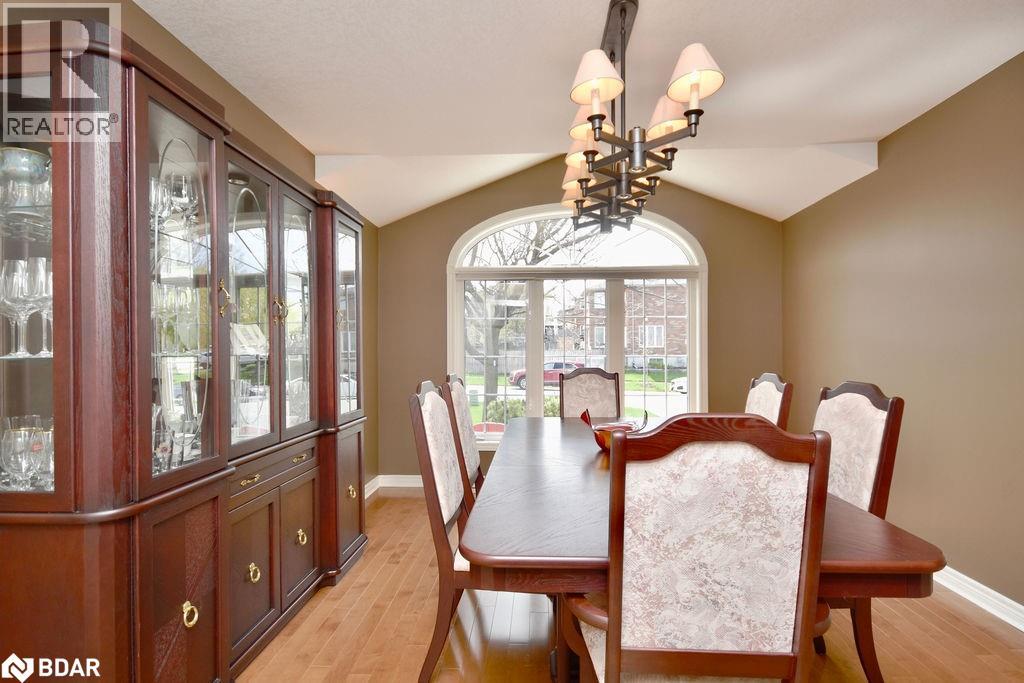 167 CROMPTON Drive