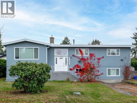 5247 10A AVENUE Delta BC V4M1Y5