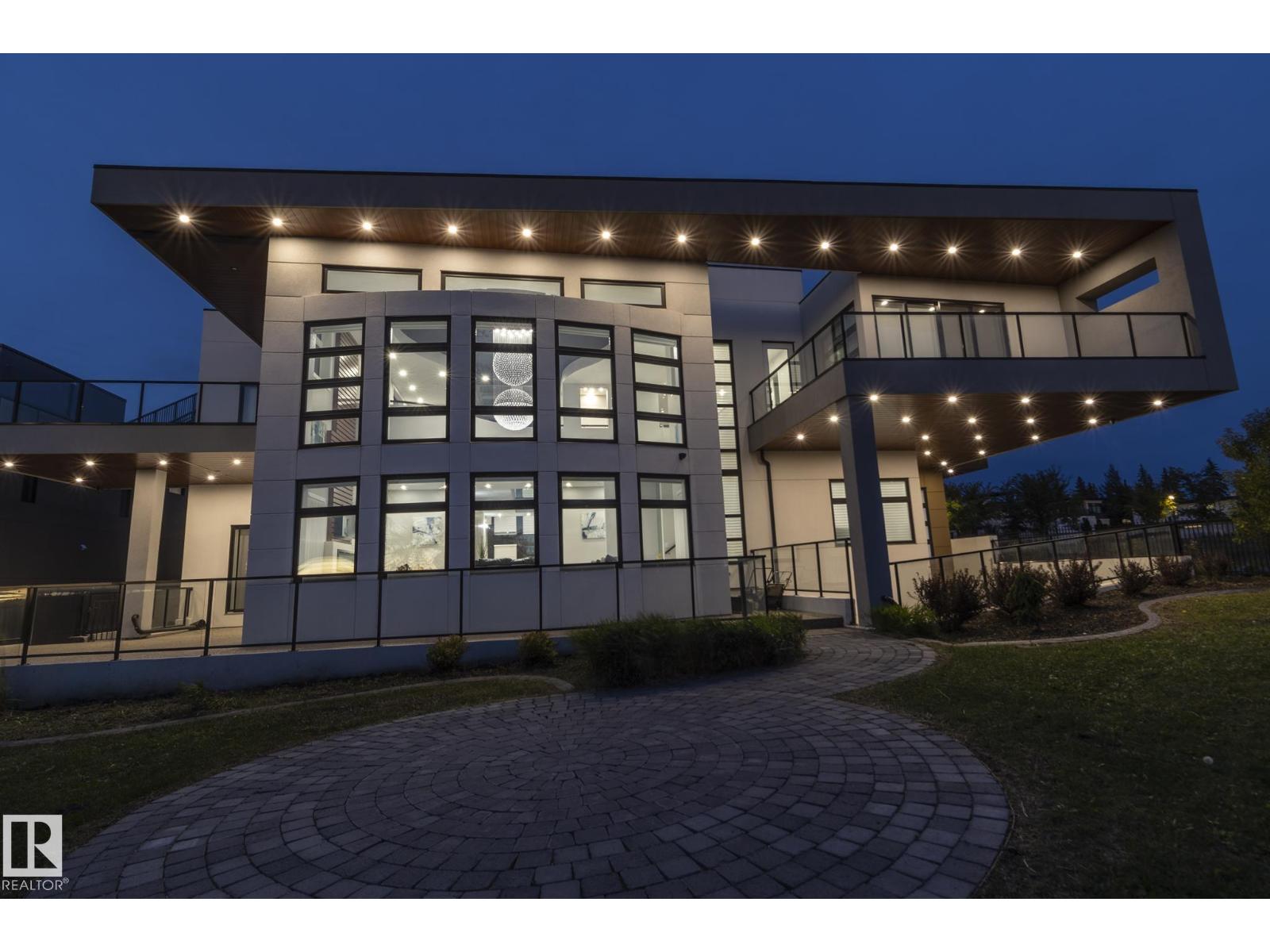 #14 3466 KESWICK BV SW