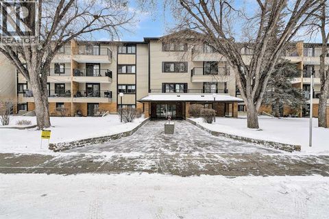 302, 727 56 Avenue SW Calgary AB T2V4Z8