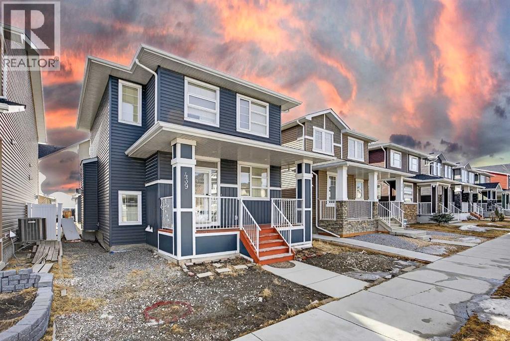 439 Redstone Drive NE