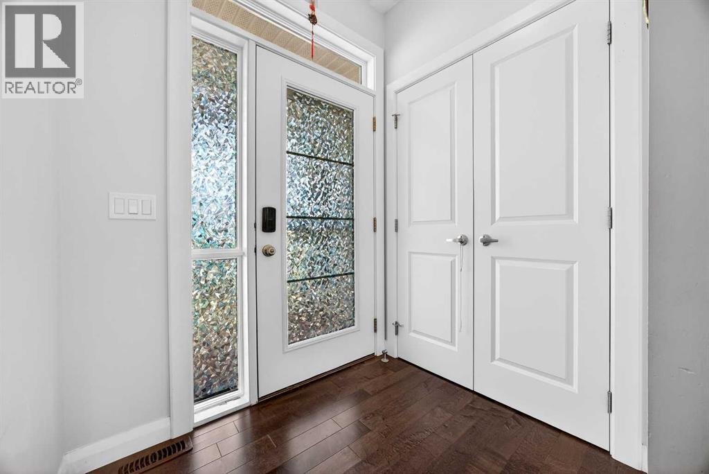 439 Redstone Drive NE