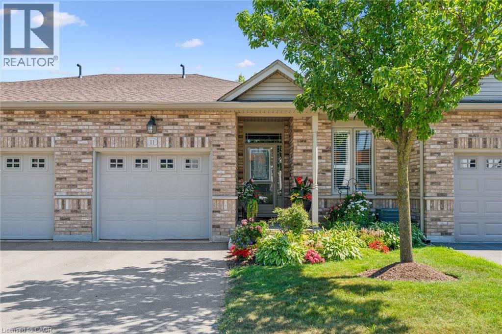 20 ISHERWOOD Avenue Unit# 11