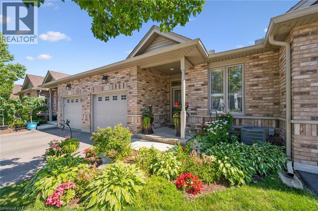 20 ISHERWOOD Avenue Unit# 11
