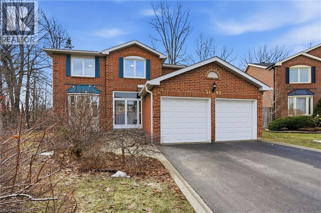 3192 COLEBROOK Court