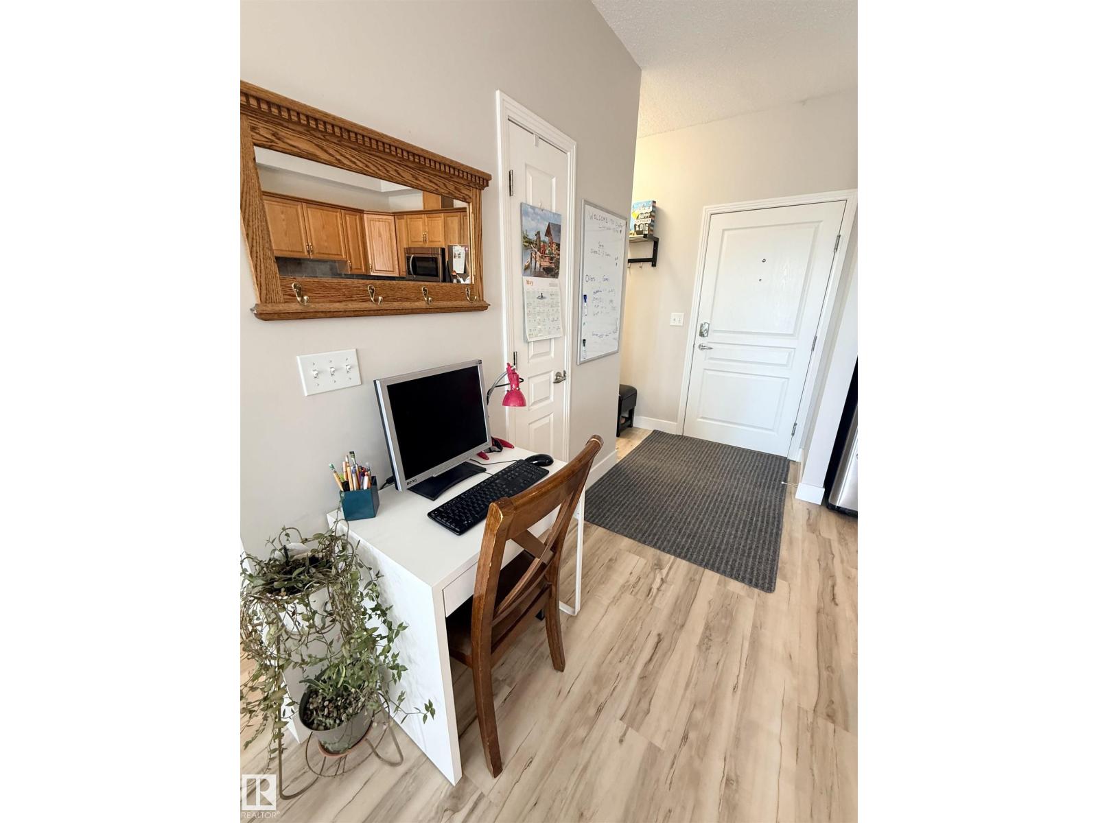 #309 8931 156 ST NW