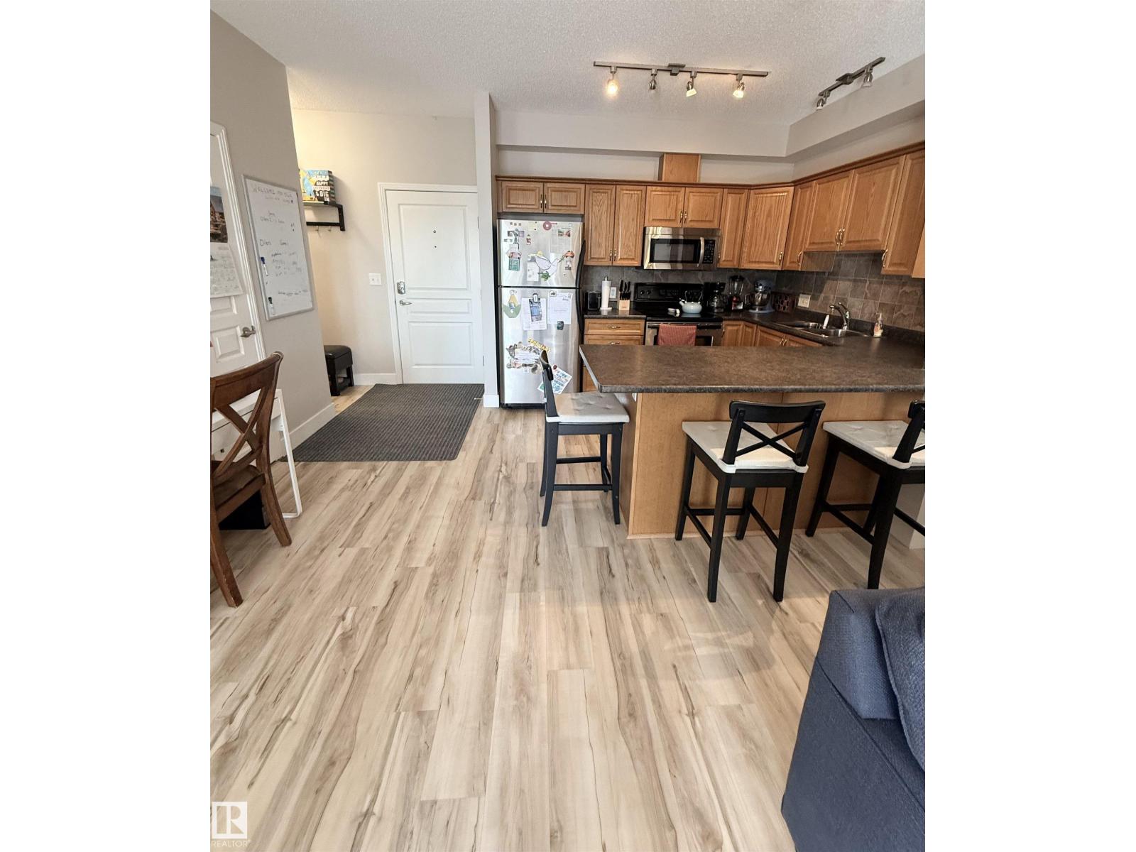 #309 8931 156 ST NW