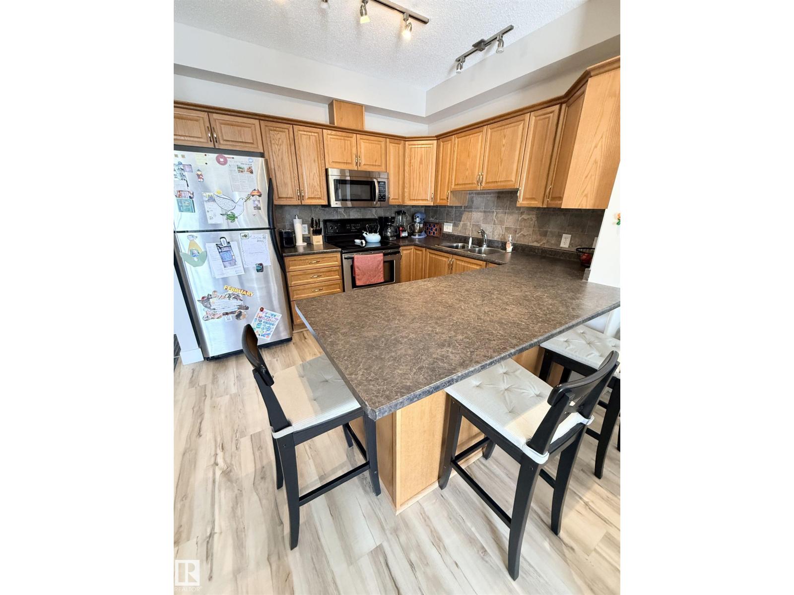 #309 8931 156 ST NW