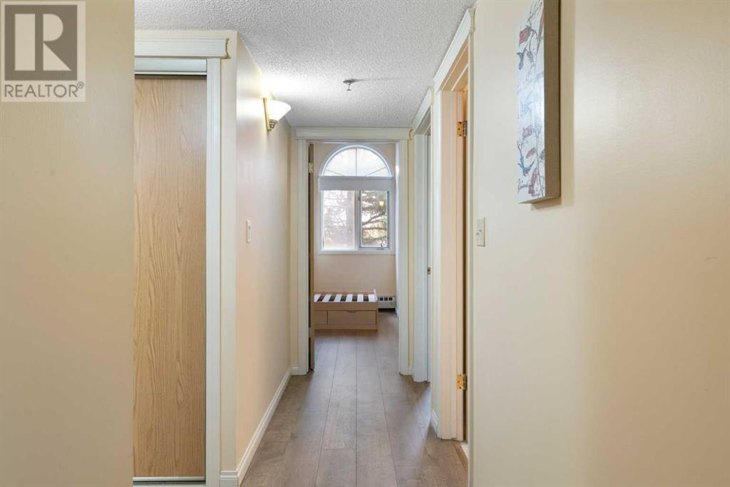 103, 2011 University Drive NW