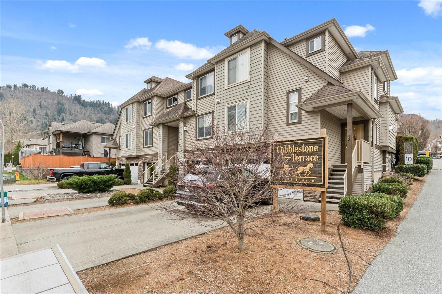 41 46778 HUDSON ROAD|Promontory