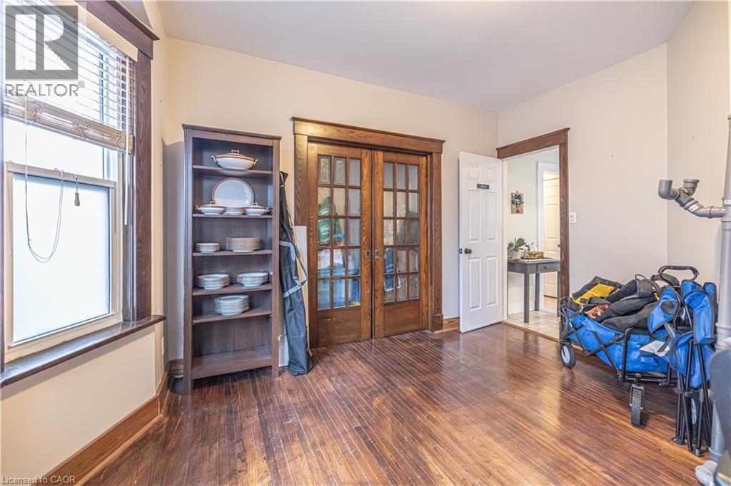 318 FREDERICK Street