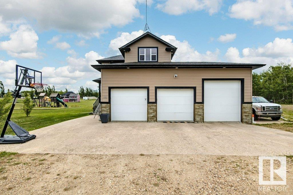 110, 51022 Range Road 221