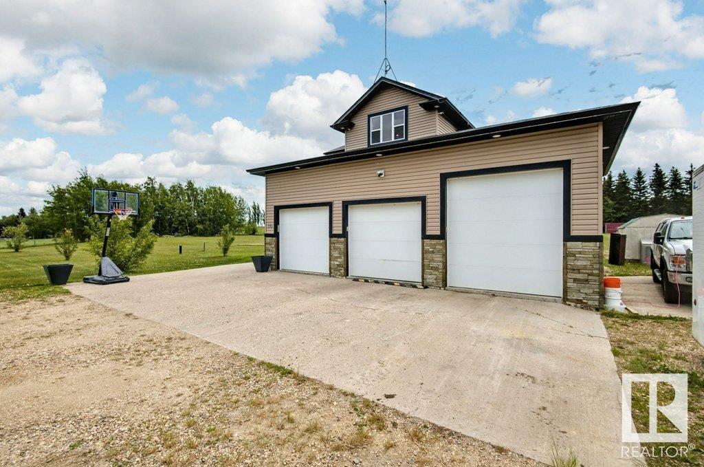 110, 51022 Range Road 221