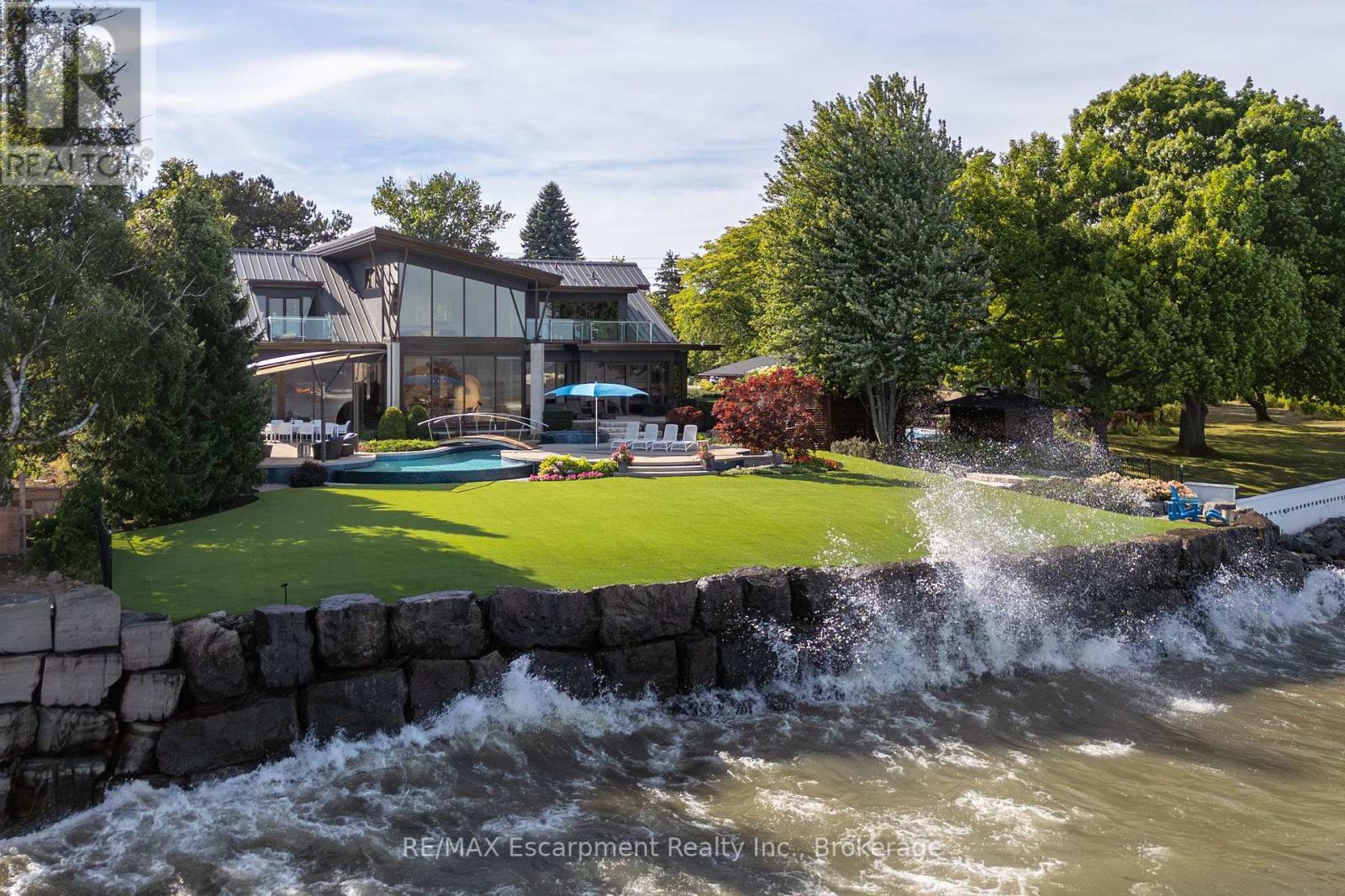 1540 WATERSEDGE ROAD