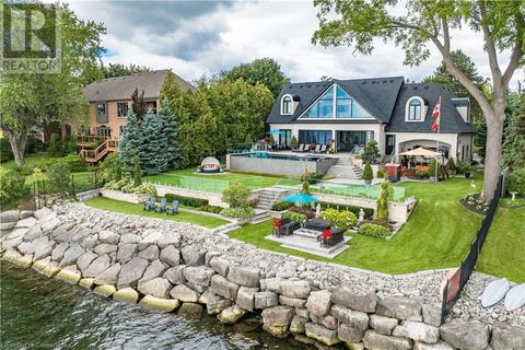 3188 LAKESHORE Road Burlington ON L7N1A4