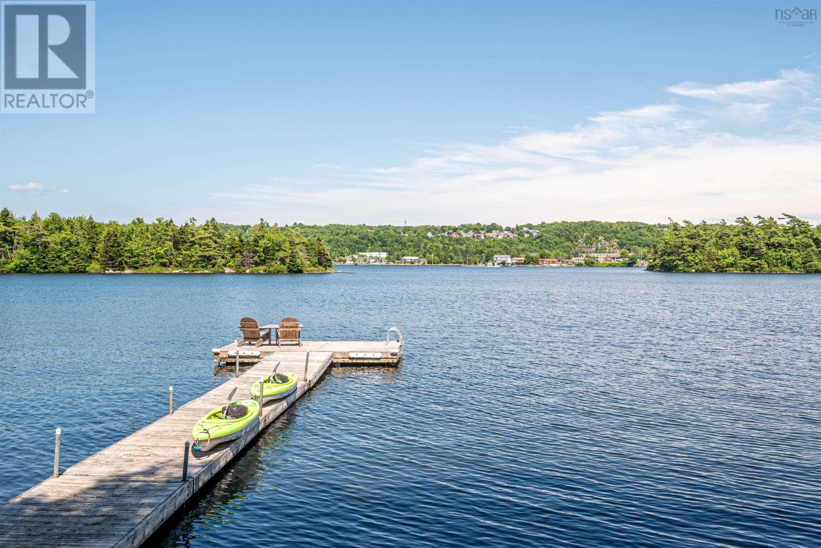73 Lakeshore Park Terrace