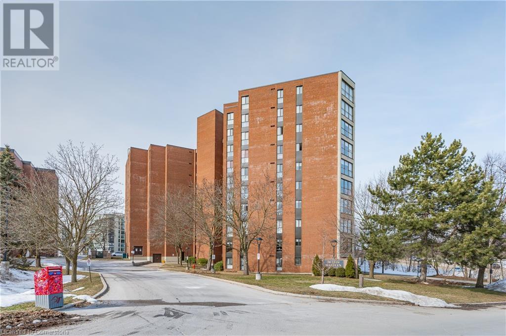 24 MARILYN Drive Unit# 806