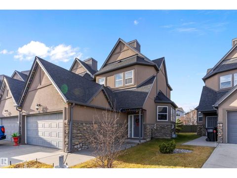 #36 1720 GARNETT PT NW Edmonton AB T5T4C4