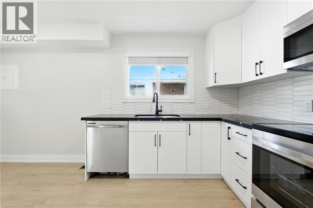 929 UPPER OTTAWA Street