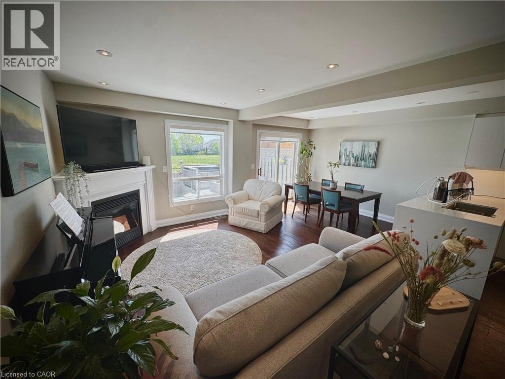 2871 DARIEN Road Unit# 30