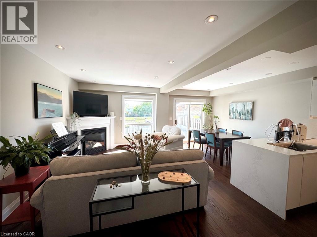 2871 DARIEN Road Unit# 30