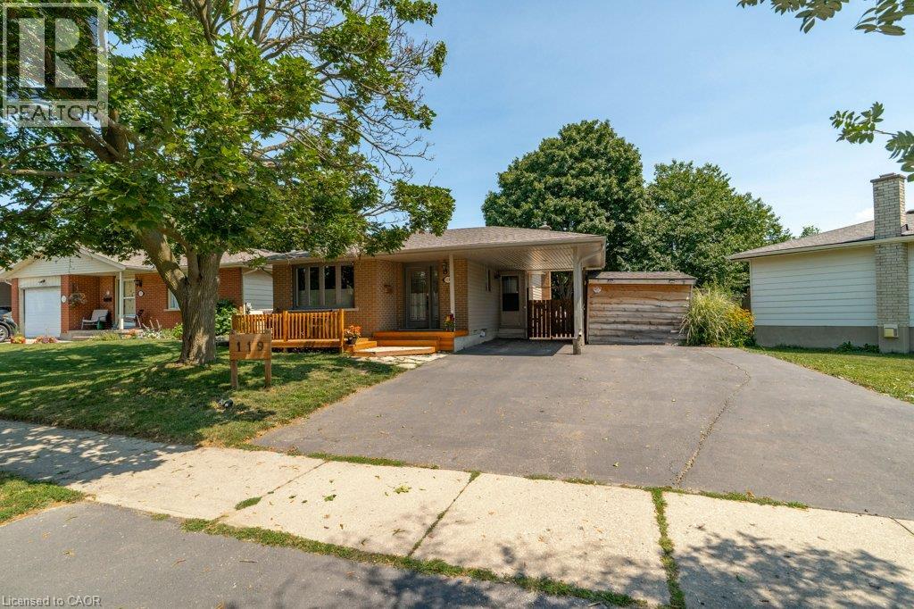 119 MILLWOOD Crescent