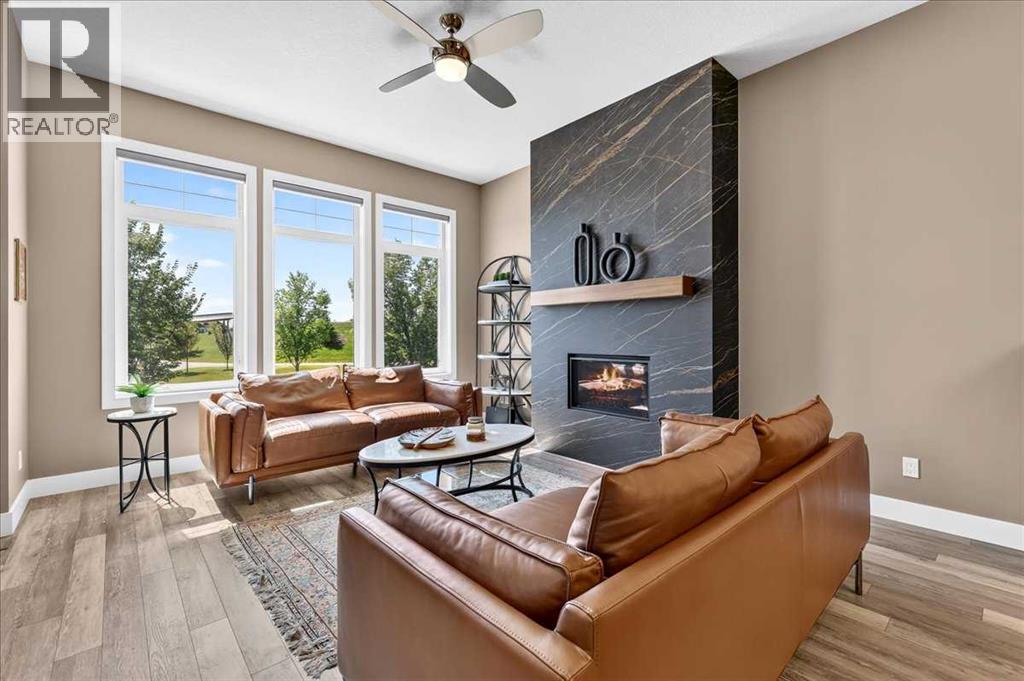 24 Mahogany Gardens SE