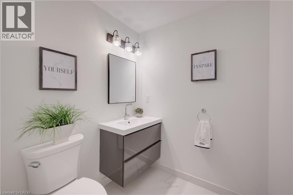 191 KING Street S Unit# 607