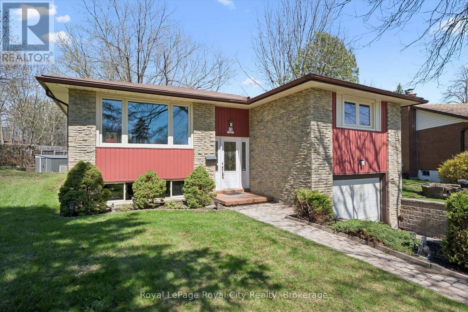 11 GREGORY PLACE